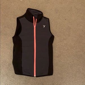 Sporty vest